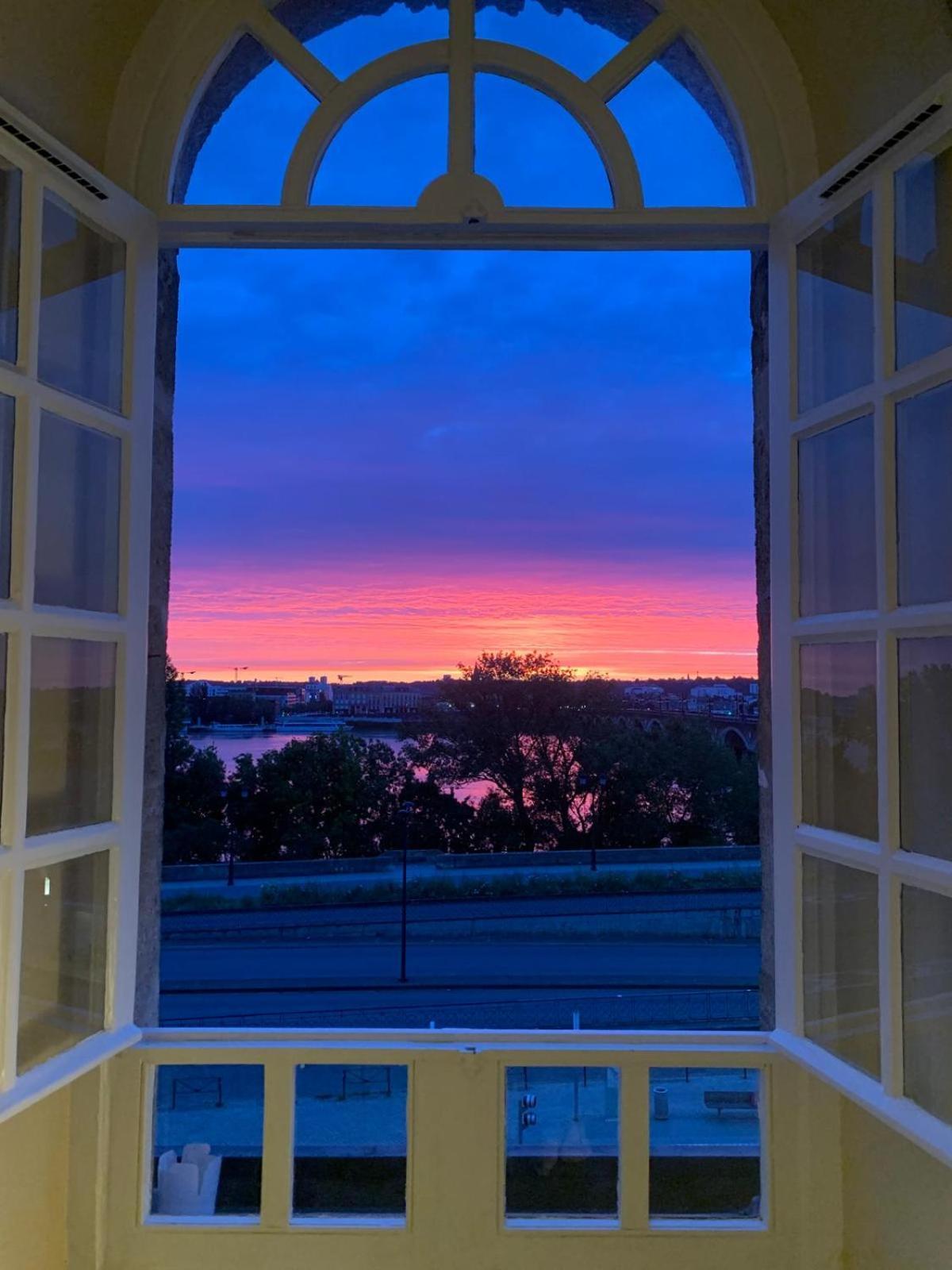 Le Richelieu - Magnifique Duplex Avec Une Vue Incroyable Bordeaux Kültér fotó