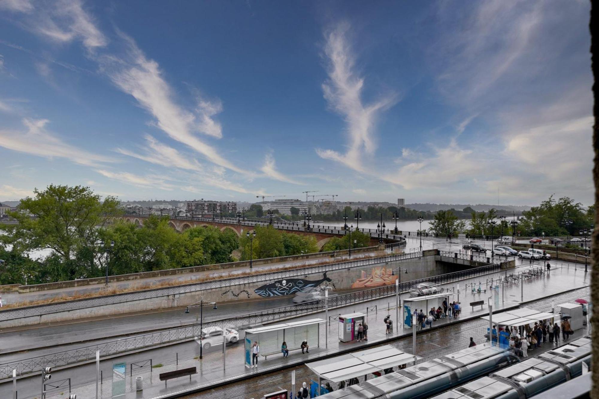 Le Richelieu - Magnifique Duplex Avec Une Vue Incroyable Bordeaux Kültér fotó